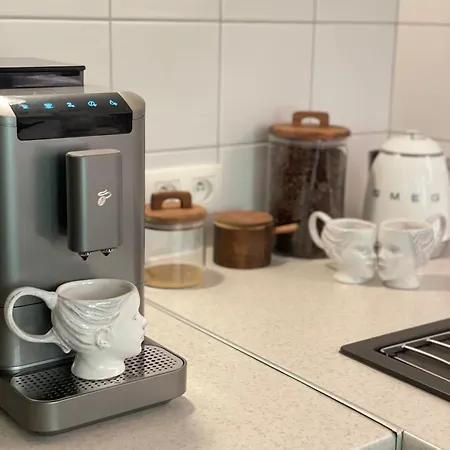 Design Old Town Aprt - Blue Church & Park - Ac Appartement