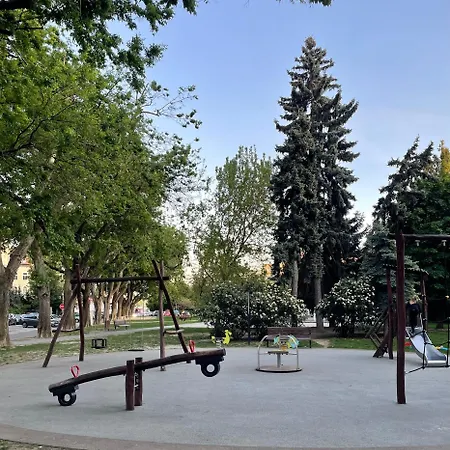 Design Old Town Aprt - Blue Church & Park - Ac Апартаменти Братислава