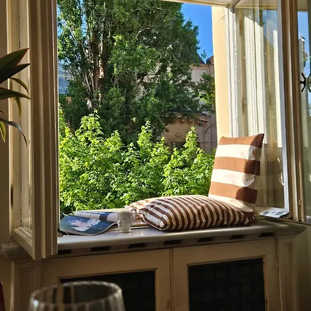 Design Old Town Aprt - Blue Church & Park - Ac Appartement *