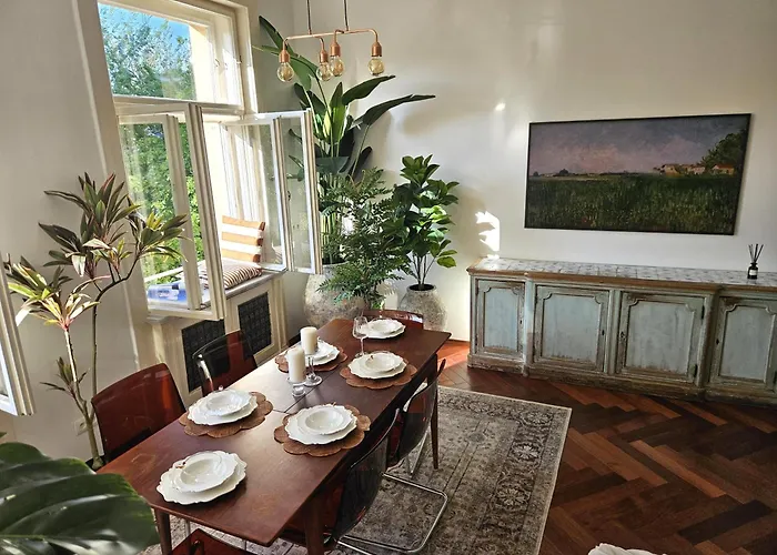 Design Old Town Aprt - Blue Church & Park - Ac Appartement