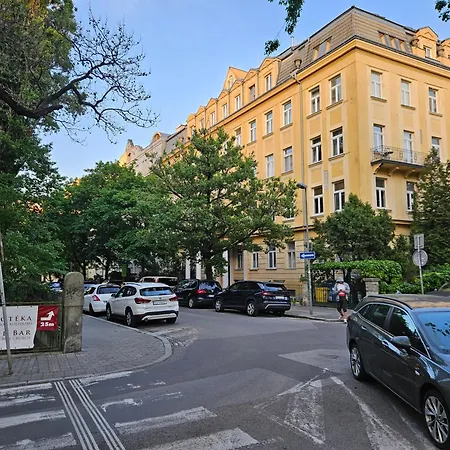 Design Old Town Aprt - Blue Church & Park - Ac *